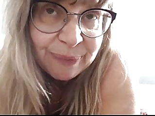 webcam granny big tits at vPorn